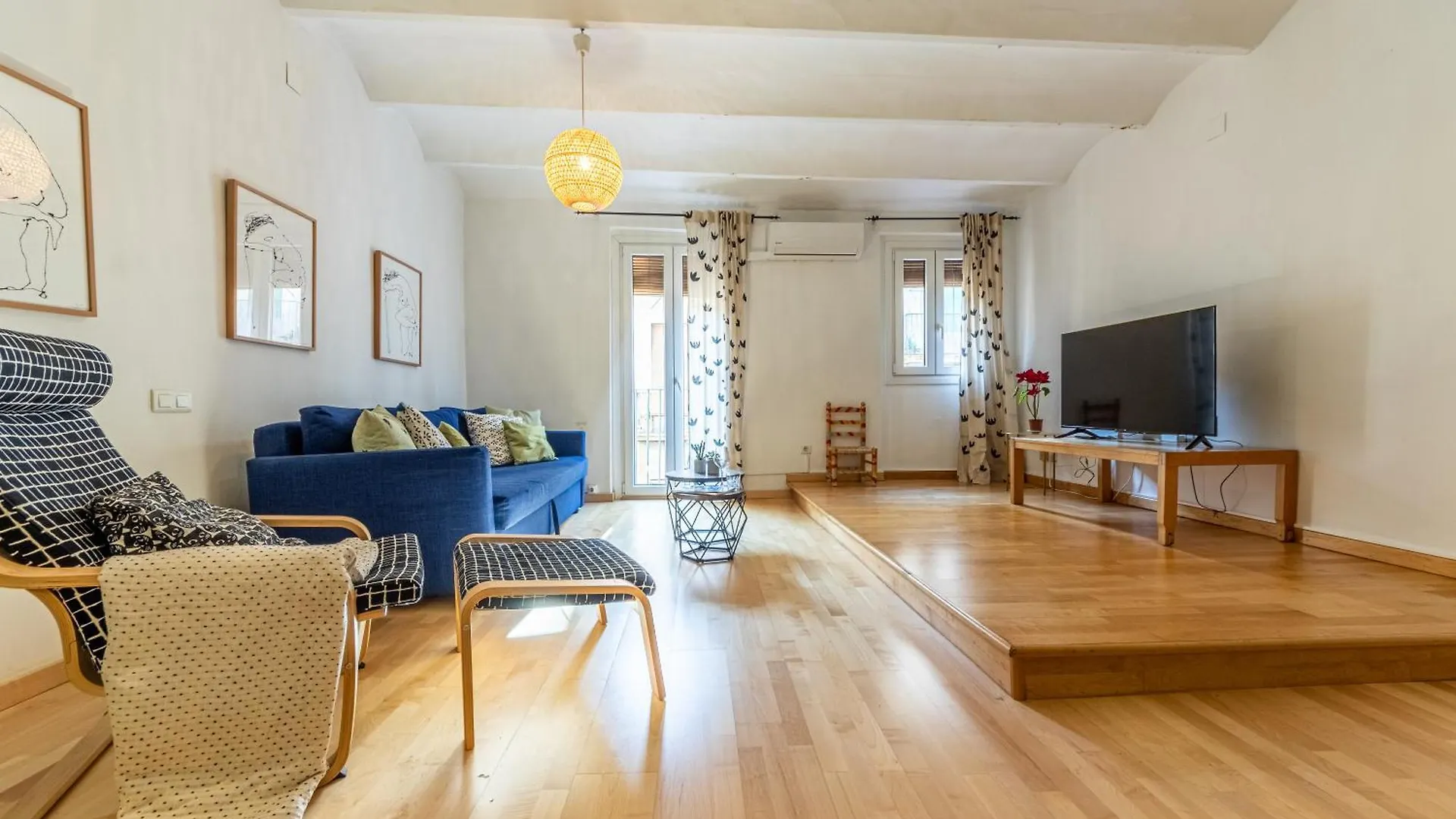 شقة Grooovy Duplex Amb Terrassa تاراغونا